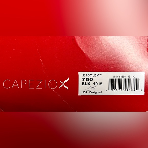 NEW CAPEZIO ADULT 2” JR. FOOTLIGHT T-STRAP CHARACTER SHOES - Picture 5 of 6